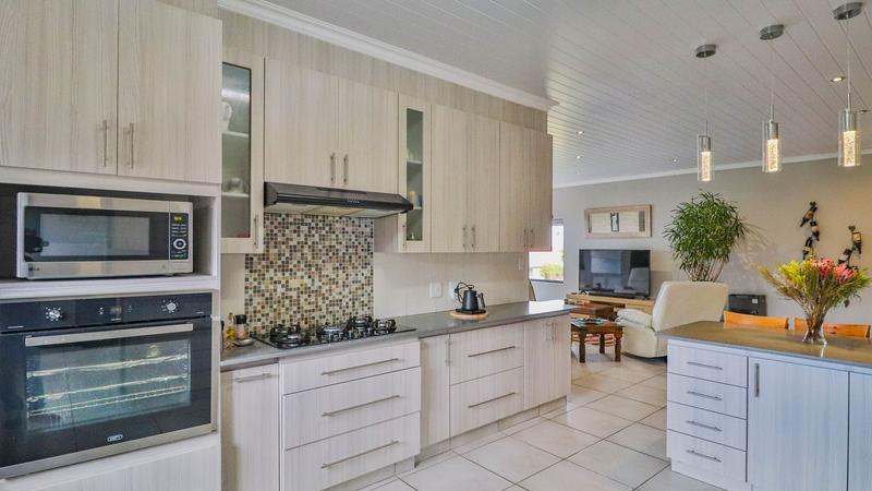 3 Bedroom Property for Sale in Dana Bay Western Cape